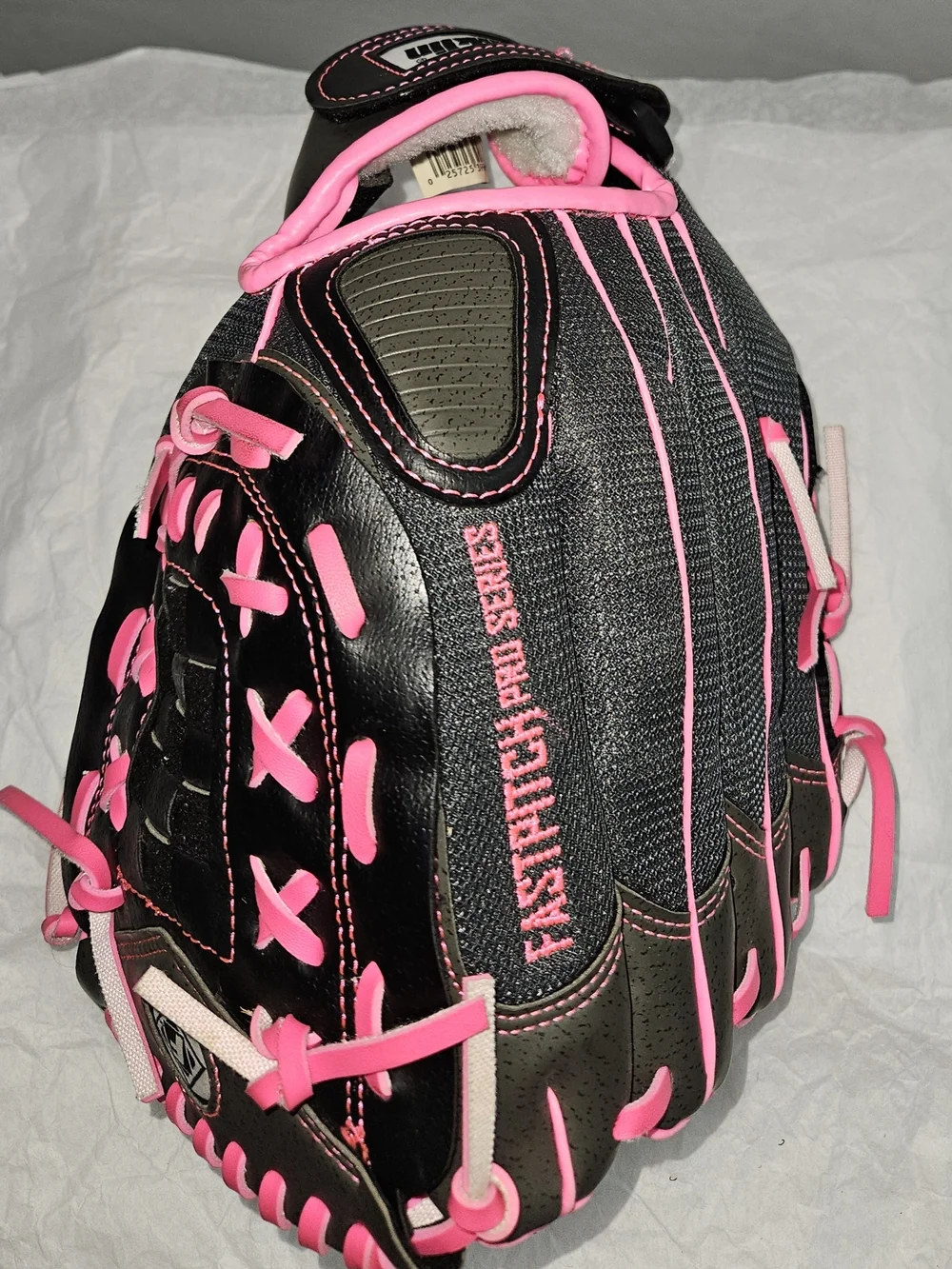 Franklin Fastpitch Pro Series Women's Black & Pink Softball Glove